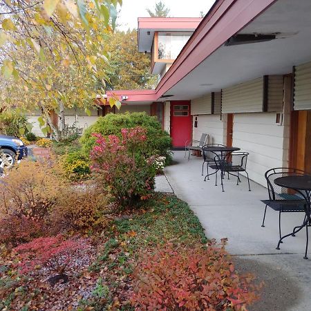 The Usonian Inn Llc Spring Green Eksteriør billede